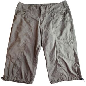NIKE Olive Capri Pants Size XL 16/18 Active Outdoors Athlesuire 3001-Bk